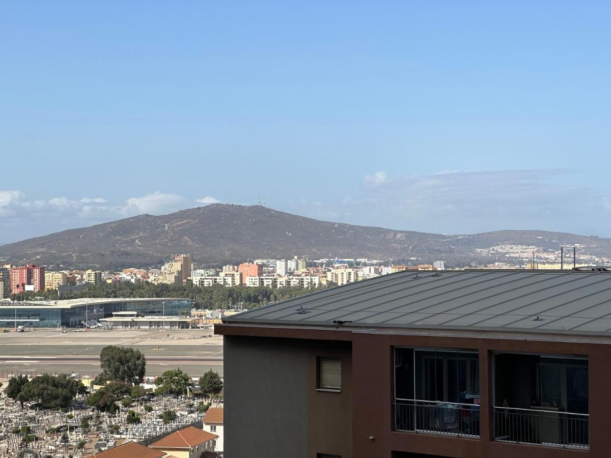 Brand New - Massive Studio - E1 - Self Catering Cebelitarık Dış mekan fotoğraf